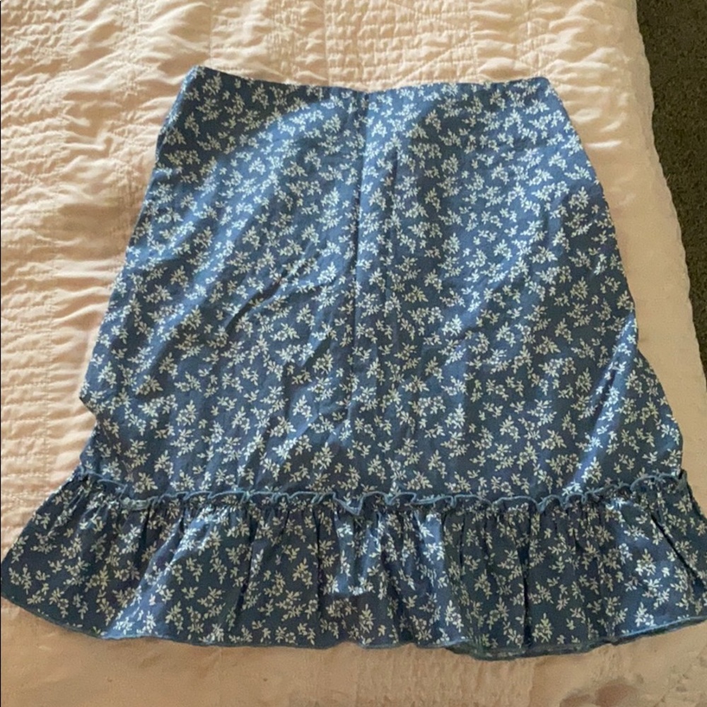 Brandy melville floral skirt